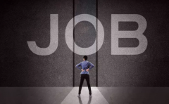 企業(yè)在簽訂勞務(wù)派遣協(xié)議中必須要明確的條款有哪些？